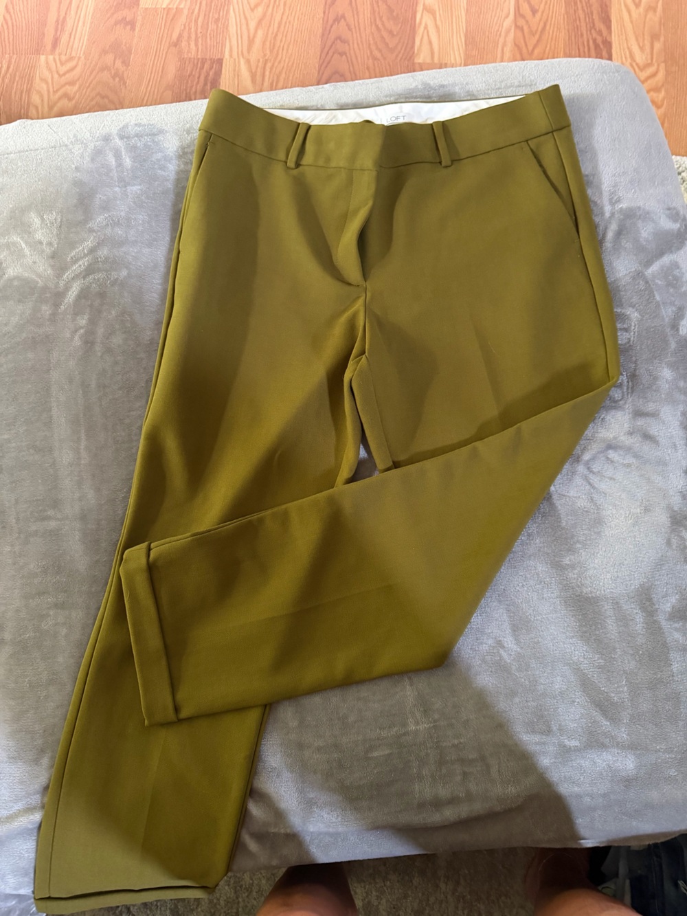 LOFT Men's Olive Dress Pants in Mustard-Olive Tone